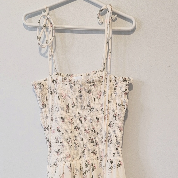 Floral midi dress - Picture 1 of 2